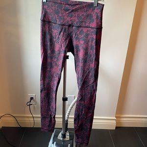 Worn once Lulu lemon legging! π€